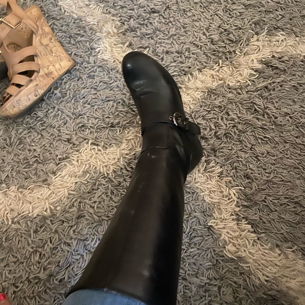 Shoes - Picture 9 of 16